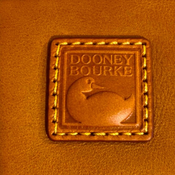 Dooney & Bourke Other - DOONEY AND BOURKE